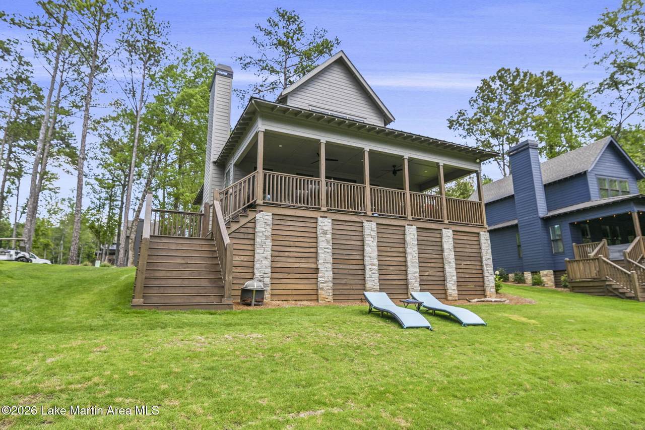 204 Oliver Way - Photo 1