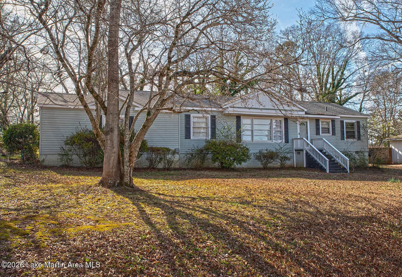 200 Clark St - Photo 1