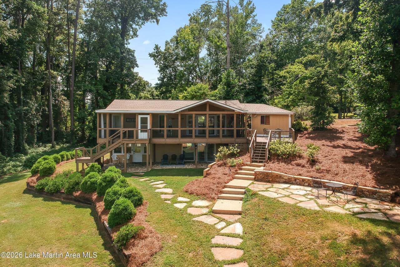 https://bt-photos.global.ssl.fastly.net/lakemartin/1280_boomver_1_26-884-2.jpg