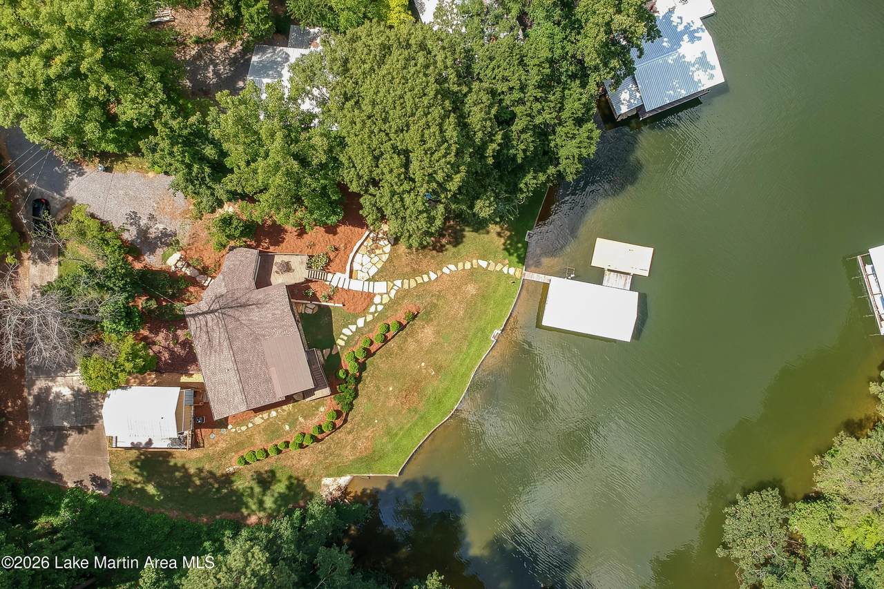 https://bt-photos.global.ssl.fastly.net/lakemartin/1280_boomver_1_26-884-2.jpg