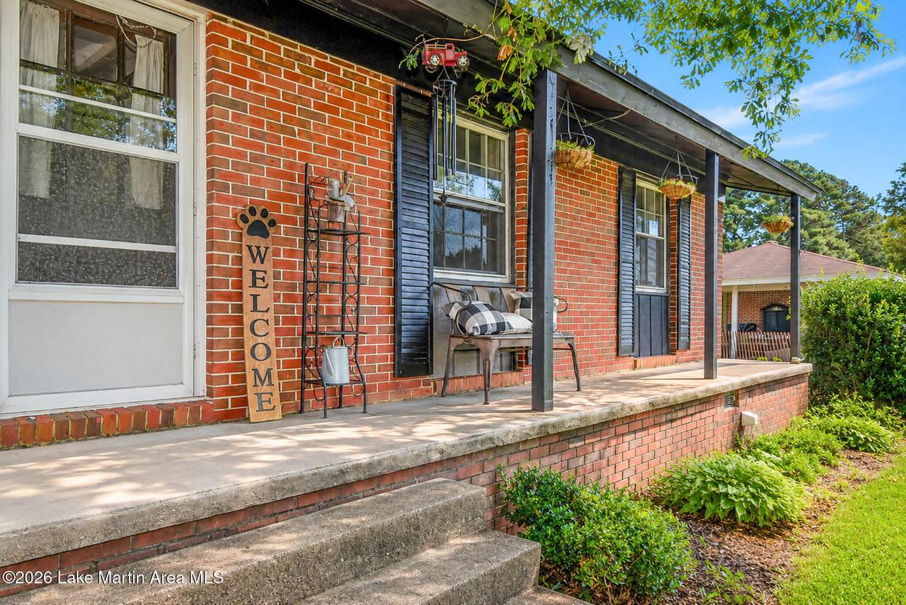 https://bt-photos.global.ssl.fastly.net/lakemartin/1280_boomver_1_26-885-2.jpg