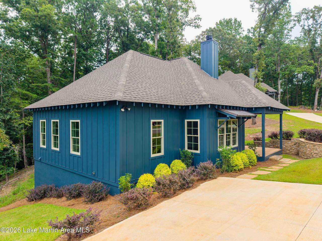 https://bt-photos.global.ssl.fastly.net/lakemartin/1280_boomver_1_26-893-2.jpg