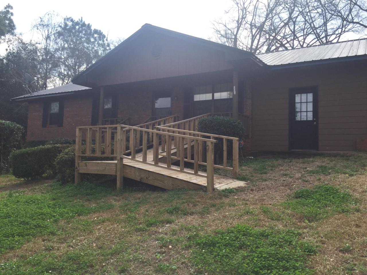 224 College Street - Photo 1