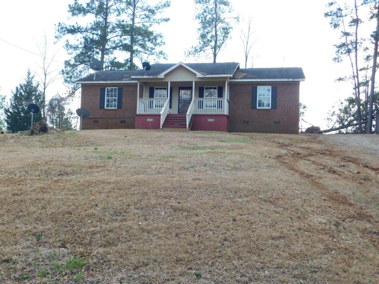 305 Mckelvey St - Photo 1