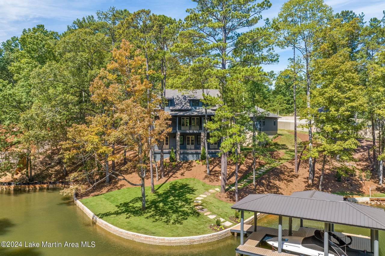 https://bt-photos.global.ssl.fastly.net/lakemartin/1280_boomver_2_24-1139-2.jpg