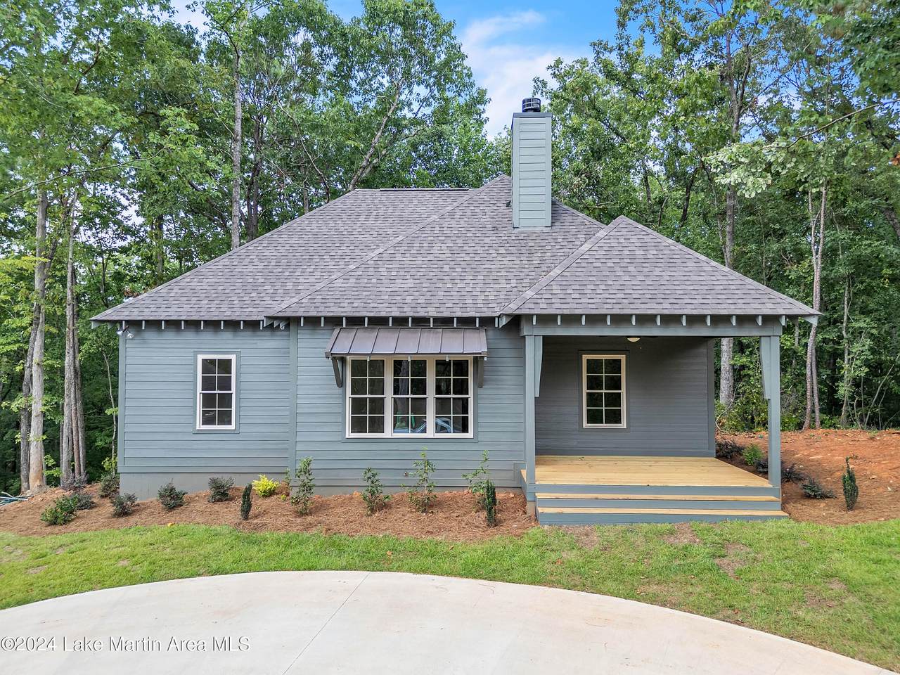 92 Village Trail - Photo 1