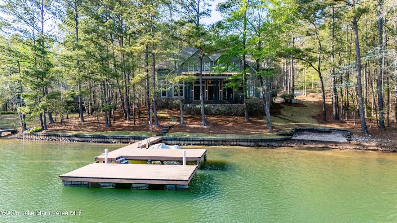 https://bt-photos.global.ssl.fastly.net/lakemartin/1280_boomver_1_25-1527-2.jpg