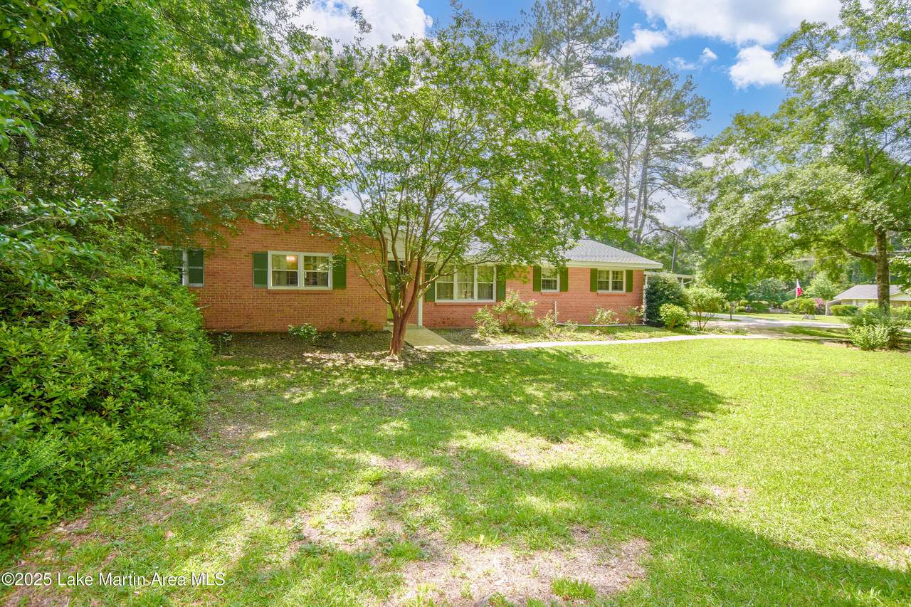 https://bt-photos.global.ssl.fastly.net/lakemartin/1280_boomver_2_25-1787-2.jpg