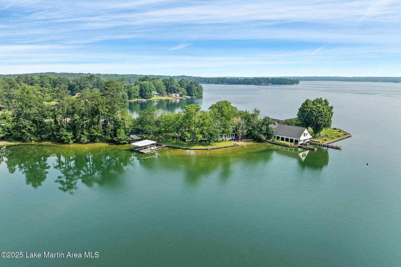 https://bt-photos.global.ssl.fastly.net/lakemartin/1280_boomver_2_25-1840-2.jpg