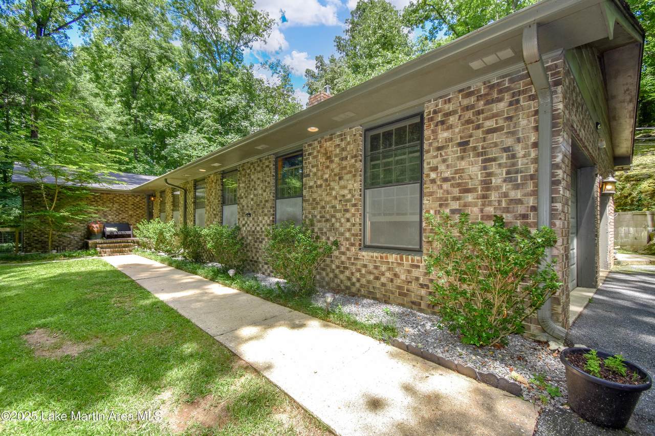 https://bt-photos.global.ssl.fastly.net/lakemartin/1280_boomver_2_25-1848-2.jpg