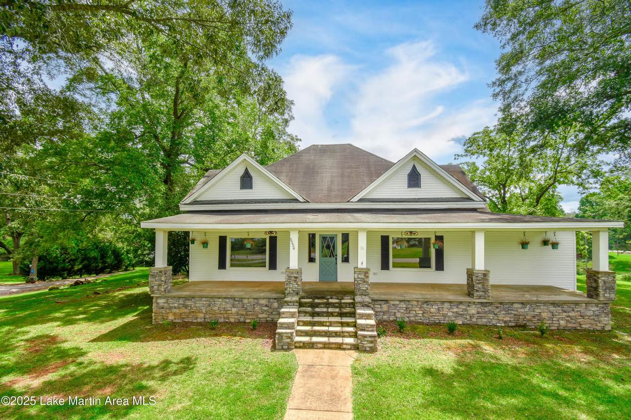 5554 Highway 22 East - Photo 1