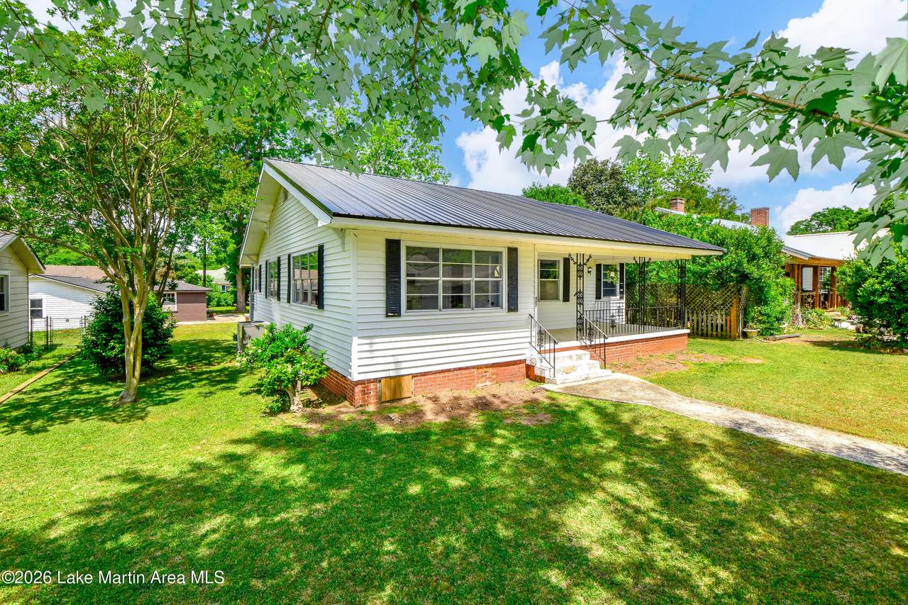 https://bt-photos.global.ssl.fastly.net/lakemartin/1280_boomver_2_25-2483-2.jpg