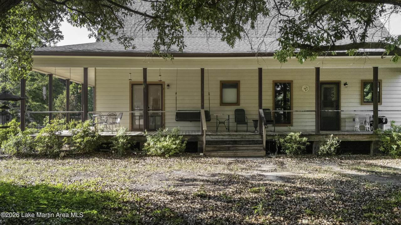 https://bt-photos.global.ssl.fastly.net/lakemartin/1280_boomver_2_26-1041-2.jpg