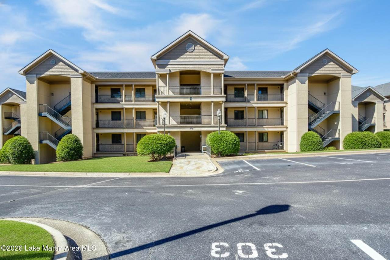 https://bt-photos.global.ssl.fastly.net/lakemartin/1280_boomver_2_26-223-2.jpg