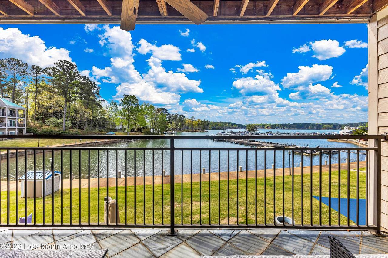 https://bt-photos.global.ssl.fastly.net/lakemartin/1280_boomver_2_26-269-2.jpg