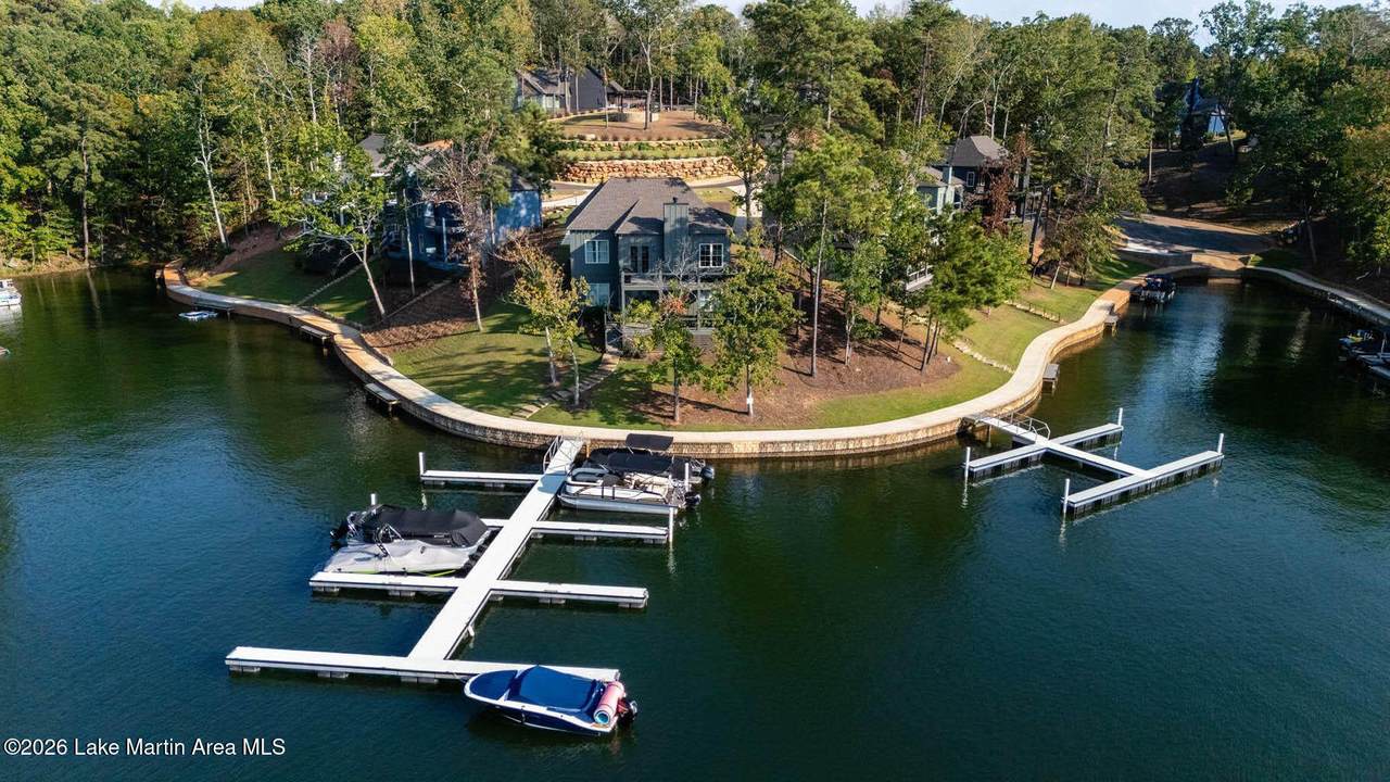 https://bt-photos.global.ssl.fastly.net/lakemartin/1280_boomver_2_26-281-2.jpg