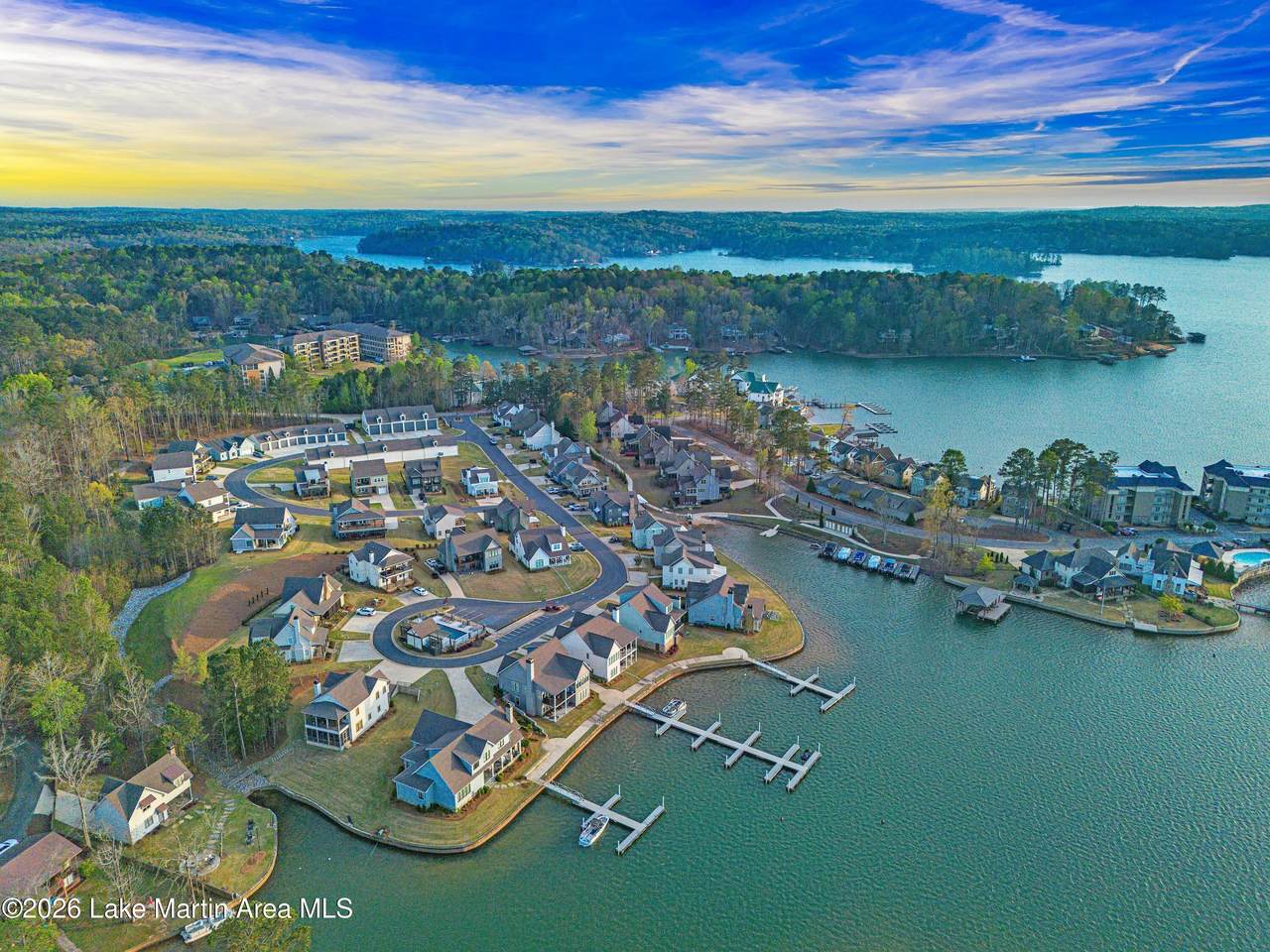 https://bt-photos.global.ssl.fastly.net/lakemartin/1280_boomver_2_26-438-2.jpg