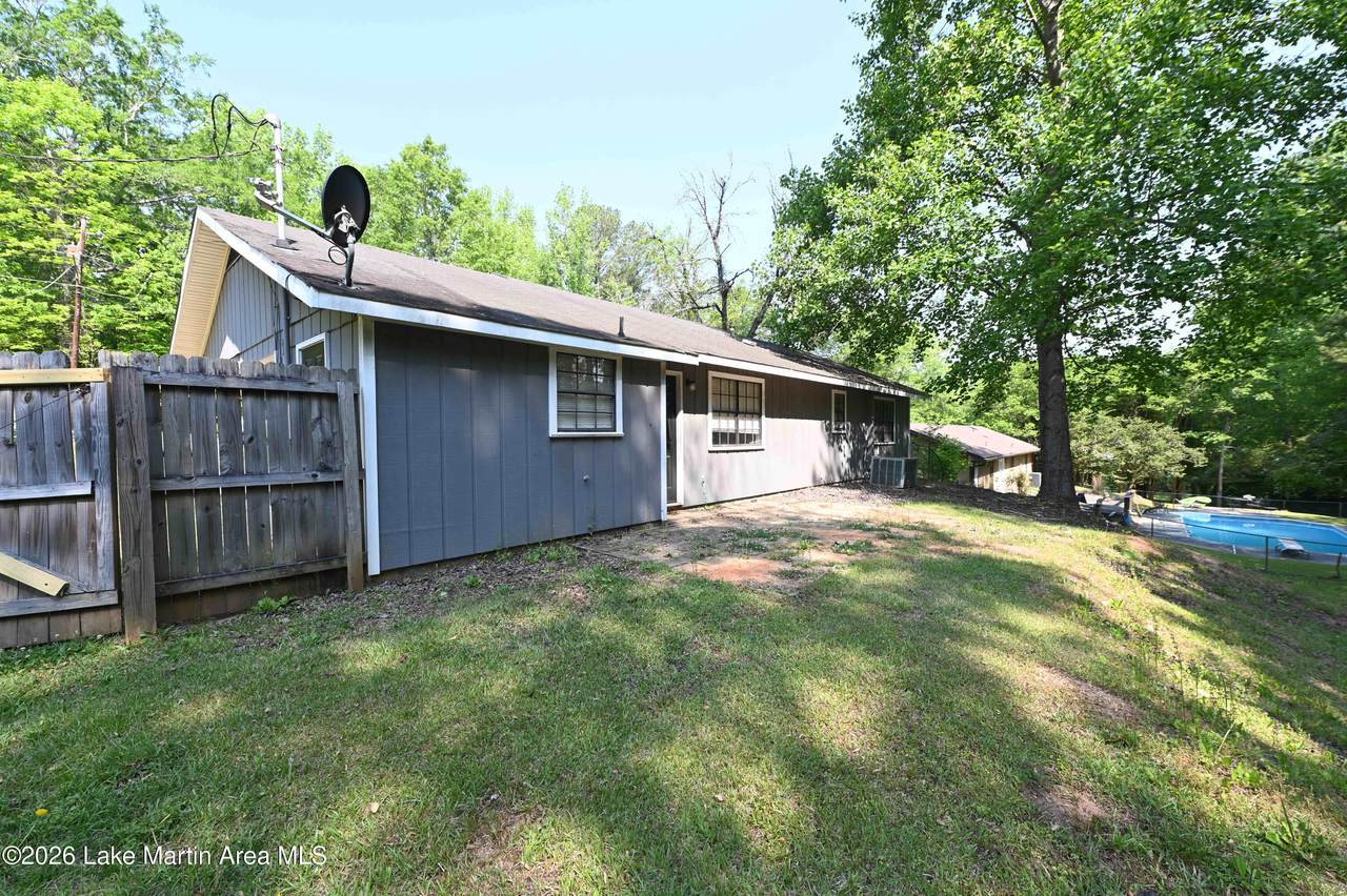 https://bt-photos.global.ssl.fastly.net/lakemartin/1280_boomver_2_26-440-2.jpg