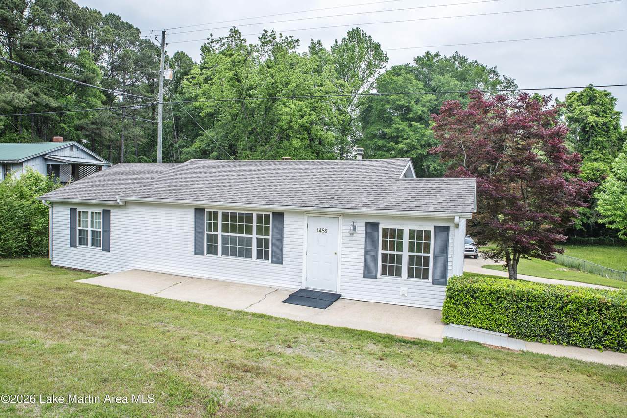 1485 Scott Rd - Photo 1