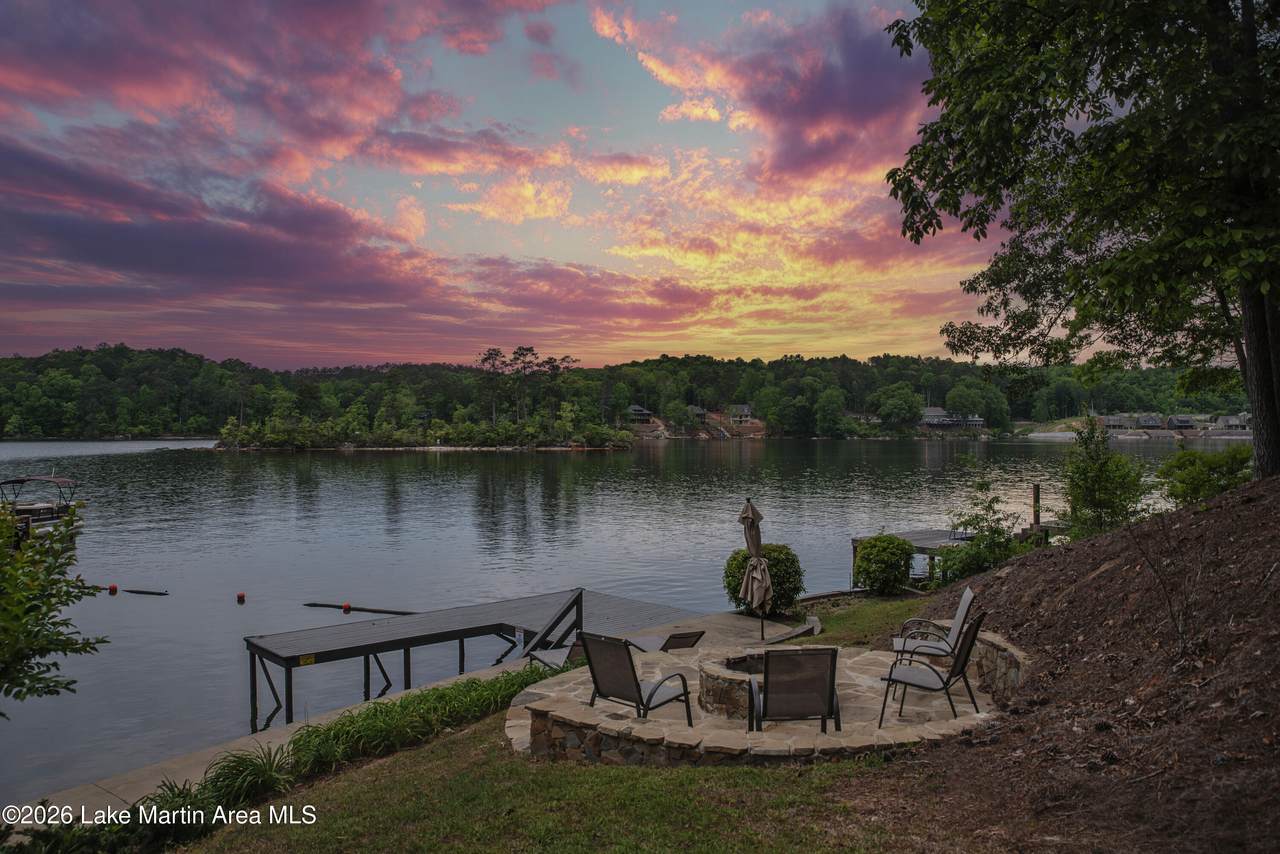 https://bt-photos.global.ssl.fastly.net/lakemartin/1280_boomver_2_26-535-2.jpg