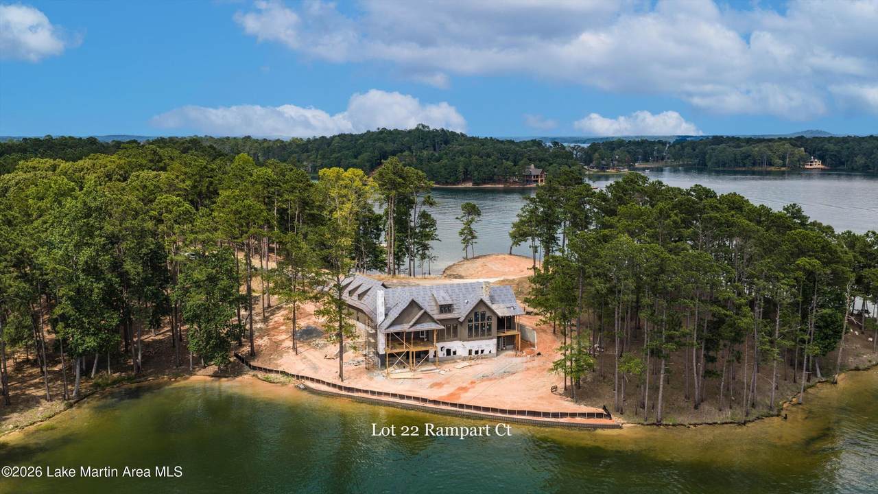46 Rampart Crt - Photo 1