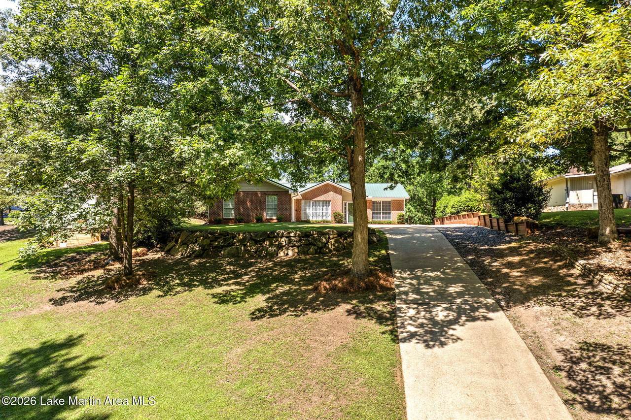 https://bt-photos.global.ssl.fastly.net/lakemartin/1280_boomver_2_26-724-2.jpg