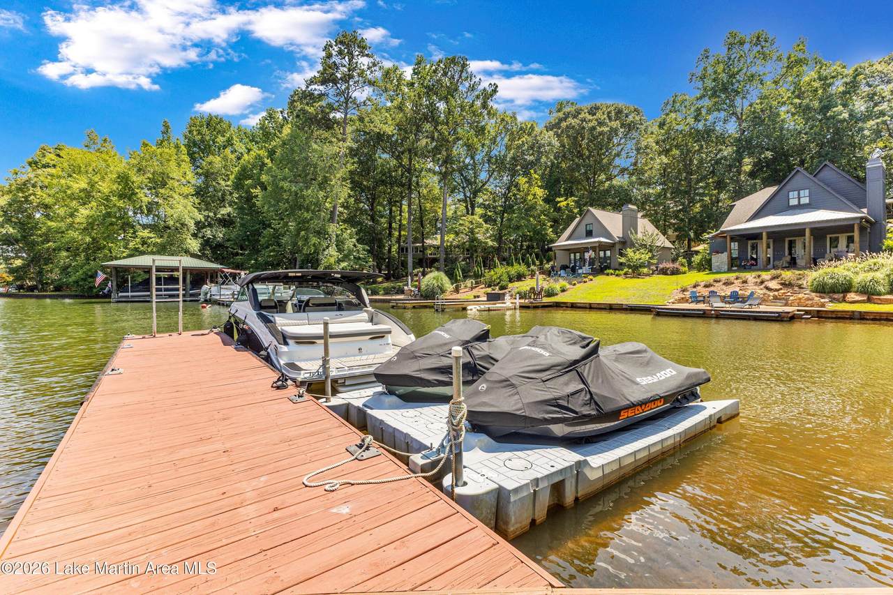 https://bt-photos.global.ssl.fastly.net/lakemartin/1280_boomver_2_26-791-2.jpg