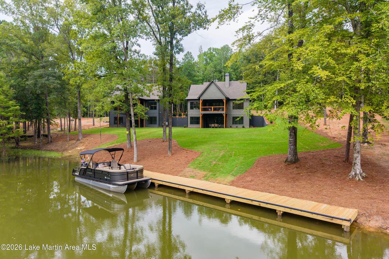 56 Waterfront Way - Photo 1
