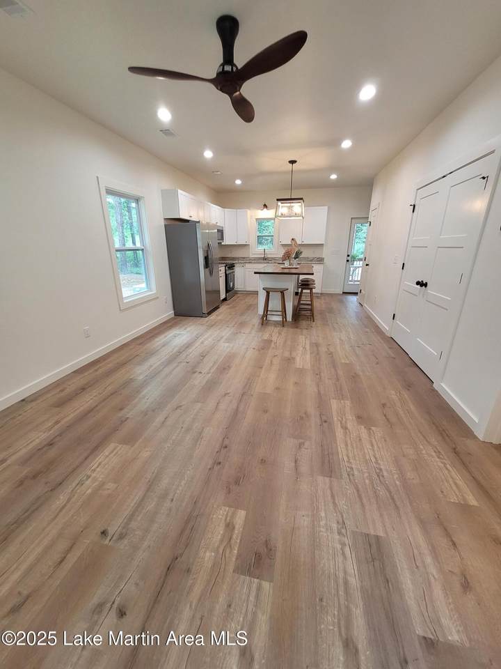 https://bt-photos.global.ssl.fastly.net/lakemartin/1280_boomver_3_25-1678-2.jpg