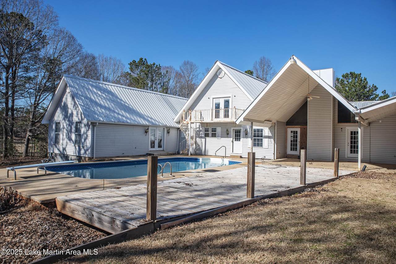 https://bt-photos.global.ssl.fastly.net/lakemartin/1280_boomver_3_25-215-2.jpg