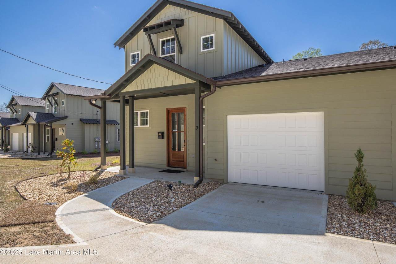 3324 Bay Pine Road Unit 9 - Photo 1