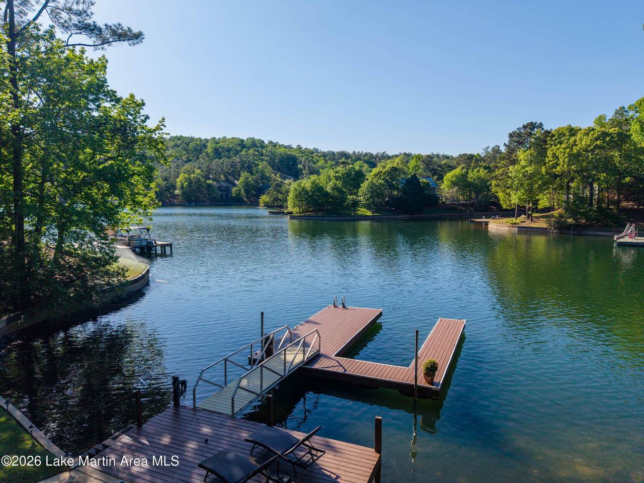 https://bt-photos.global.ssl.fastly.net/lakemartin/1280_boomver_3_26-501-2.jpg