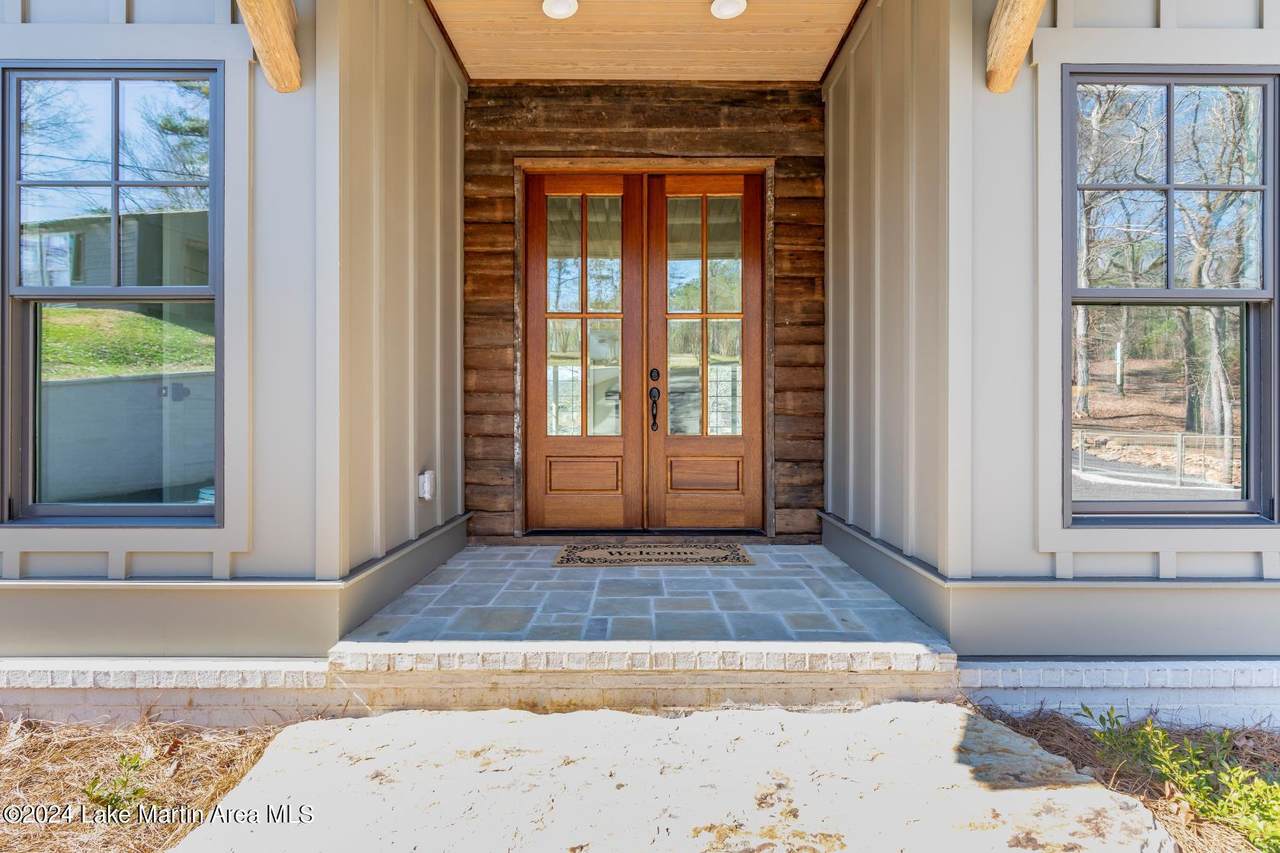 https://bt-photos.global.ssl.fastly.net/lakemartin/1280_boomver_3_26-819-2.jpg