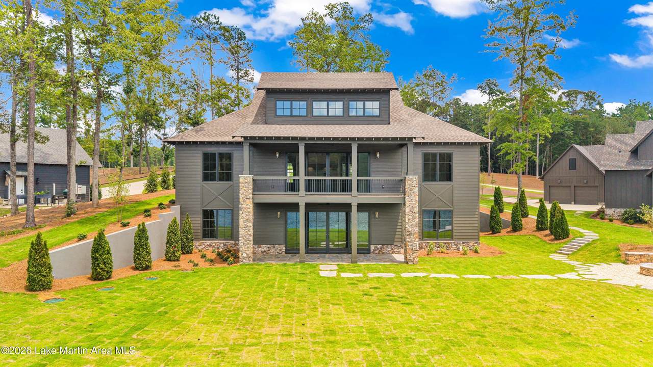 210 Waters Edge Dr - Photo 1