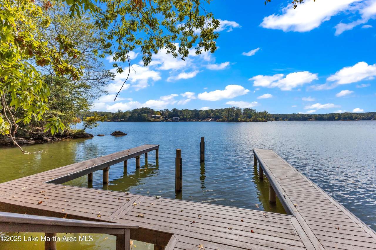 https://bt-photos.global.ssl.fastly.net/lakemartin/1280_boomver_5_25-1851-2.jpg