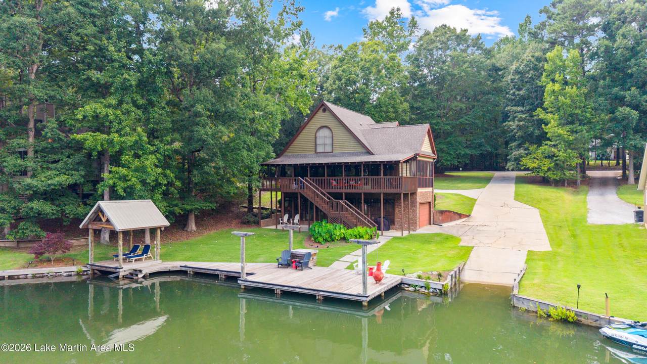 563 Beach Island Trace - Photo 1