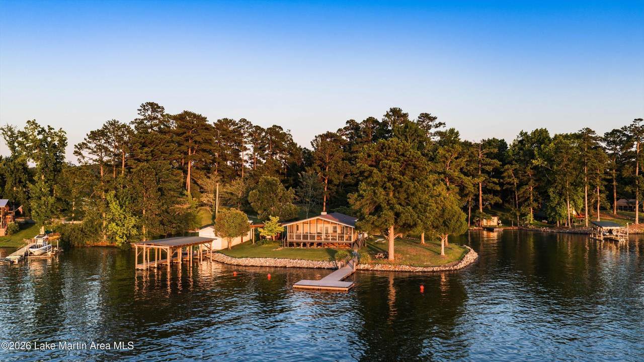 https://bt-photos.global.ssl.fastly.net/lakemartin/1280_boomver_5_26-88-2.jpg