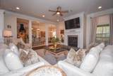 1520 Club Creek Dr - Photo 16