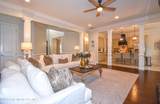 1520 Club Creek Dr - Photo 18