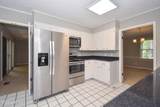 2106 Dobbs Rd - Photo 24