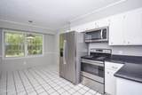 2106 Dobbs Rd - Photo 26