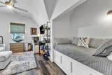 215 Landing Dr - Photo 32
