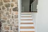 828 University Dr - Photo 2