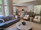 67 Lakeview Drive, 10H - Photo 10