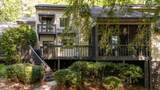 67 Lakeview Drive, 10H - Photo 2