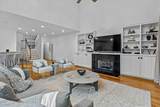 67 Lakeview Drive, 10H - Photo 9