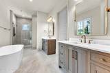 210 Waters Edge Dr - Photo 18