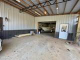 91 Monroe Dr - Photo 6