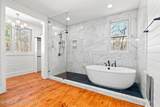 819 Old Tree Rd - Photo 17