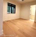879 Windy Point Dr - Photo 21